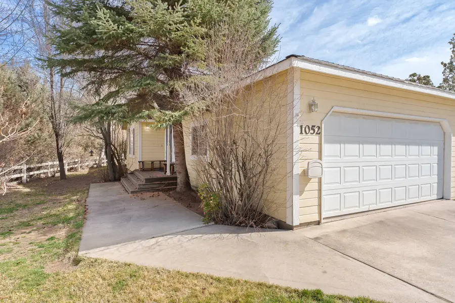 1052 NE Francis Court, Bend, OR 97701 - #2