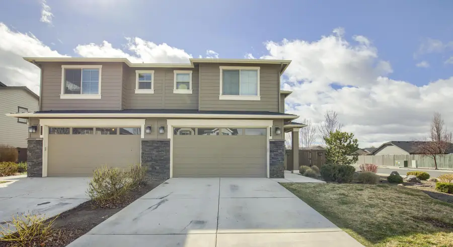 3096 SW Black Butte Lane, Redmond, OR 97756 - #2