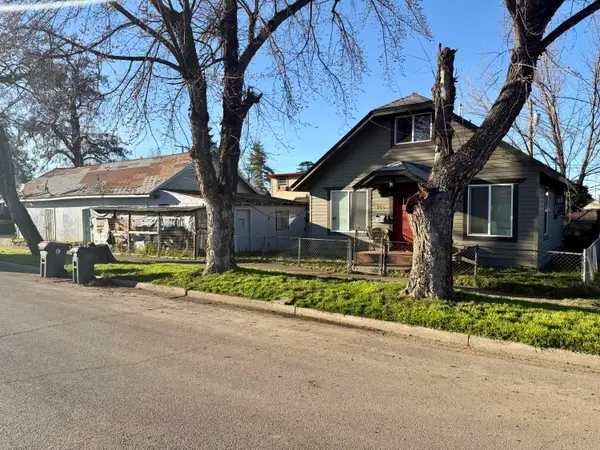 544 Palm Street, Medford, OR 97501