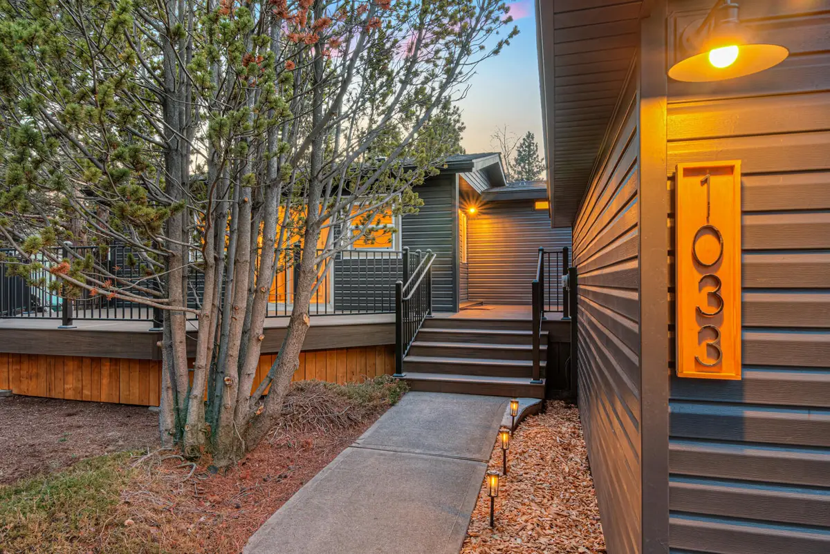 1033 SE Laurelwood Place, Bend, OR 97702 - #1