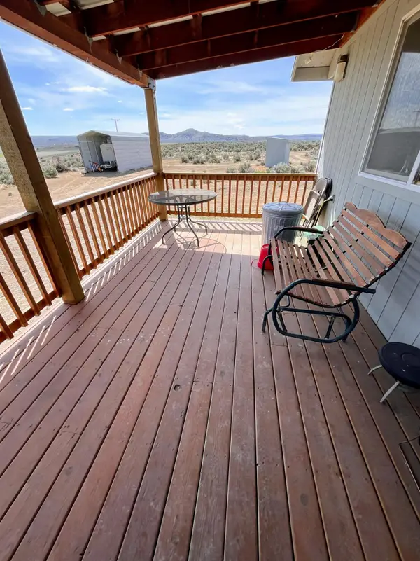 86513 Timothy Lane, Christmas Valley, OR 97641