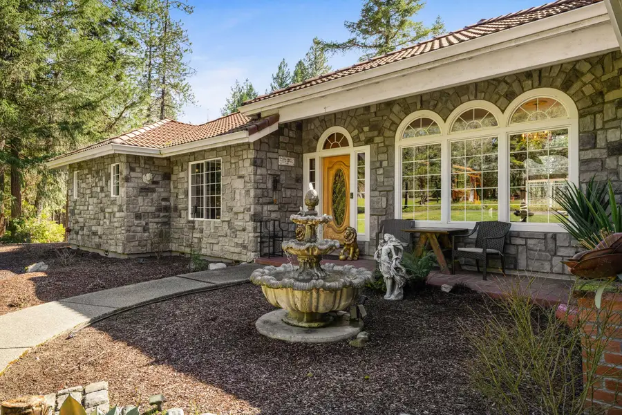 313 Eagle Ridge Drive, Grants Pass, OR 97526 - #3