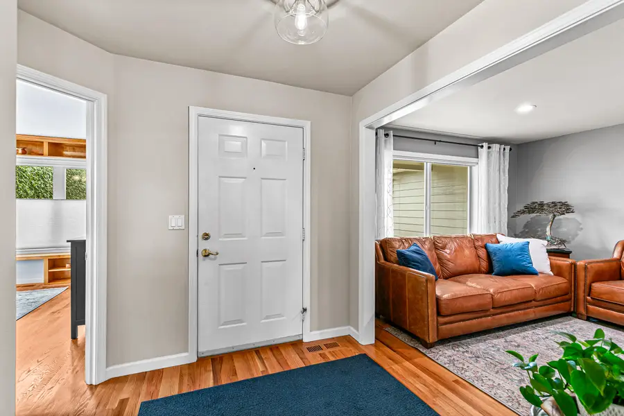 3115 Salishan Court, Medford, OR 97504 - #3