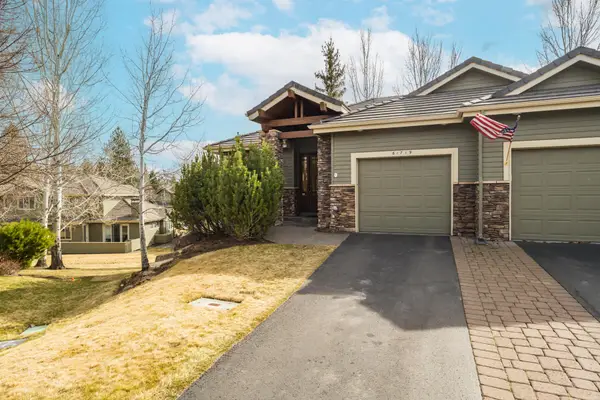 61719 Bridge Creek Loop, Bend, OR 97702