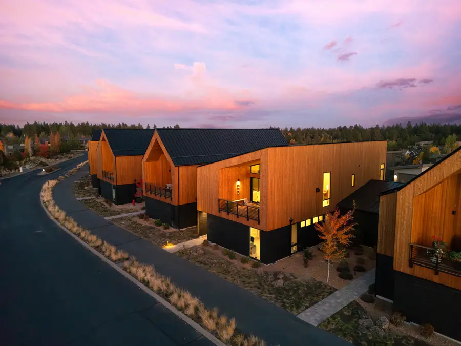 61250 Meeks Trail, Bend, OR 97702 - #2