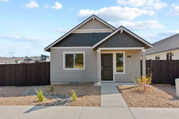 4011 SW Obsidian Place #145, Redmond, OR 97756