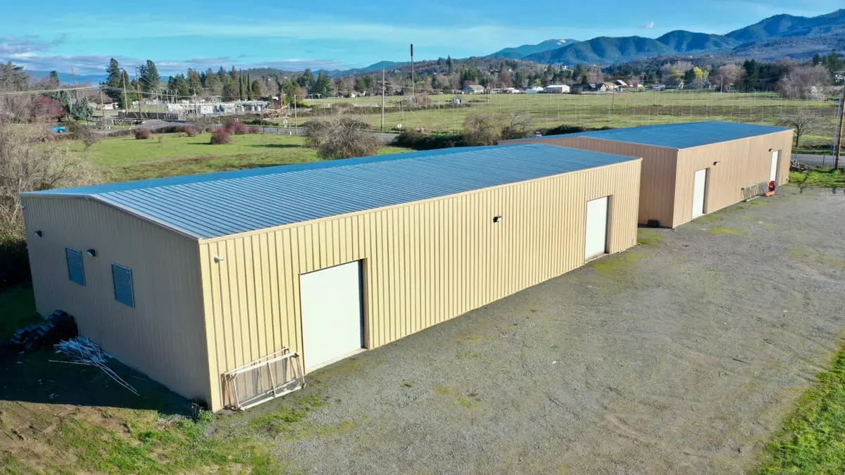 3060 S Stage Road, Medford, OR 97501 - #1
