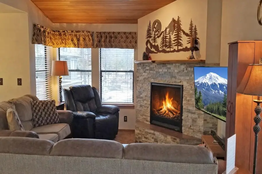 17730 W Core Road #2 Fairway Village, Sunriver, OR 97707 - #2