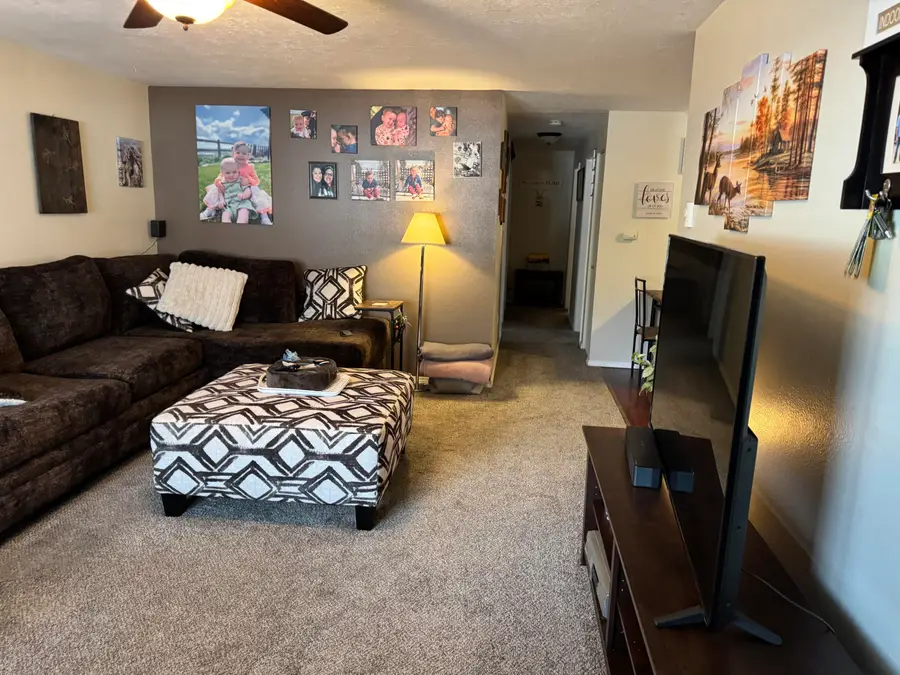 517 SW Marshall Street, Madras, OR 97741 - #3