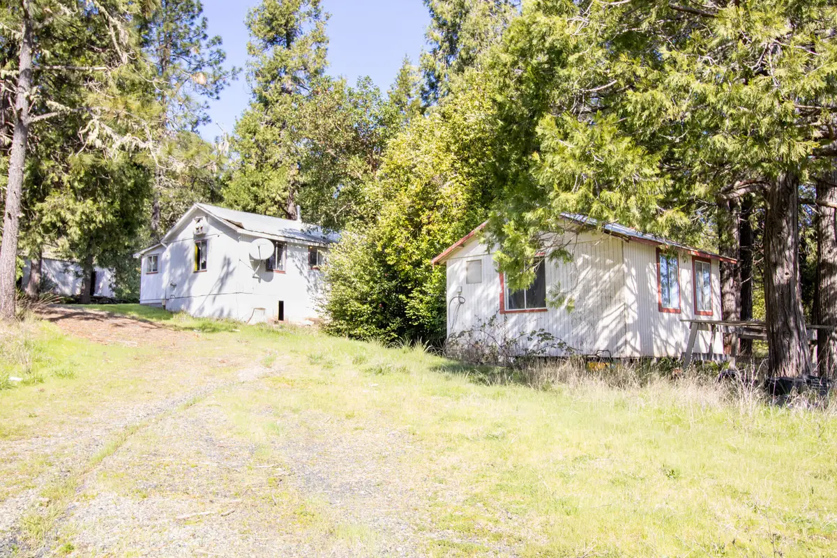 297 Warren Road, Cave Junction, OR 97523 - #1