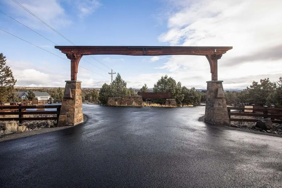 2298 SE Texas Circle #49, Prineville, OR 97754 - #2