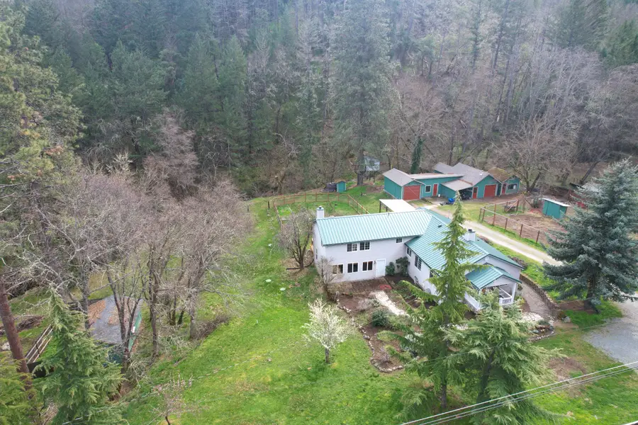 5355 Coleman Creek Road, Medford, OR 97501 - #3