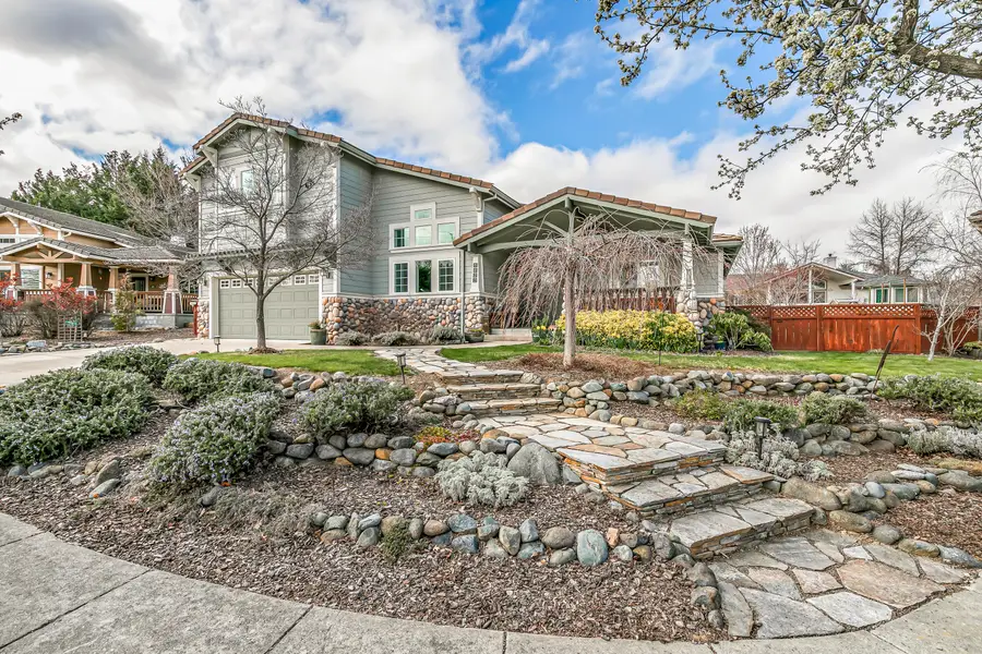 1120 Barrington Circle, Ashland, OR 97520 - #2