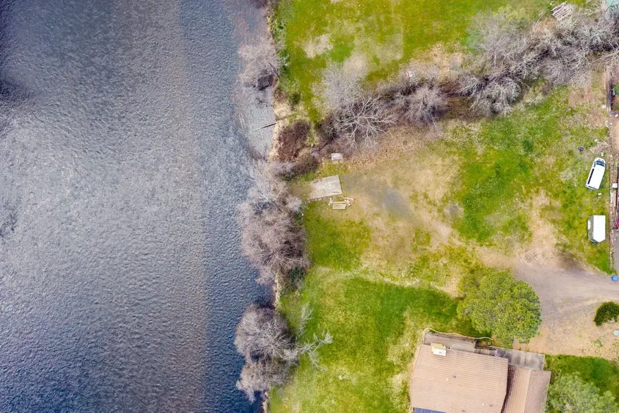 7428 Rogue River Drive, Shady Cove, OR 97539 - #2