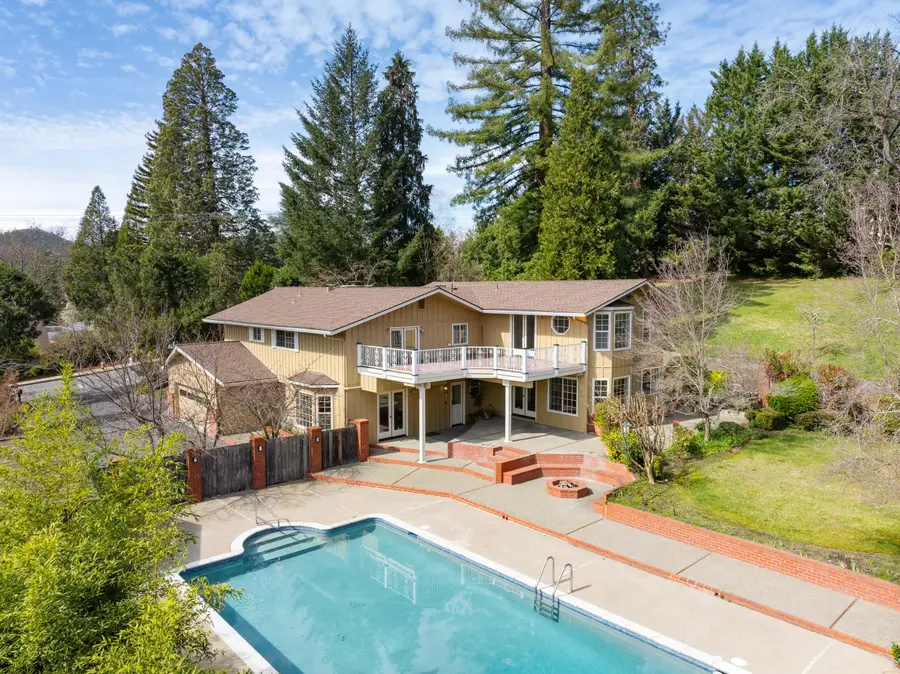 1345 NE 9th Street, Grants Pass, OR 97526 - #3