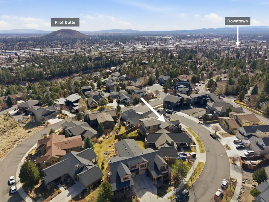 2627 NW Awbrey Point Circle, Bend, OR 97703 - #3