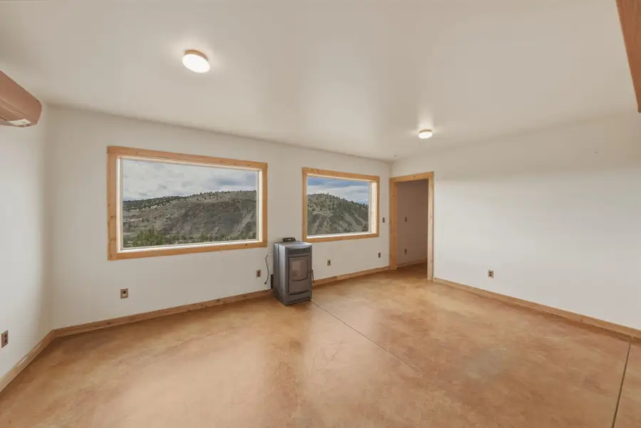 12550 NW Steelhead Falls Drive, Terrebonne, OR 97760 - #3