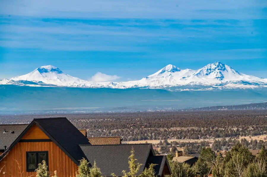 16101 SW Vaqueros Way, Powell Butte, OR 97753 - #3