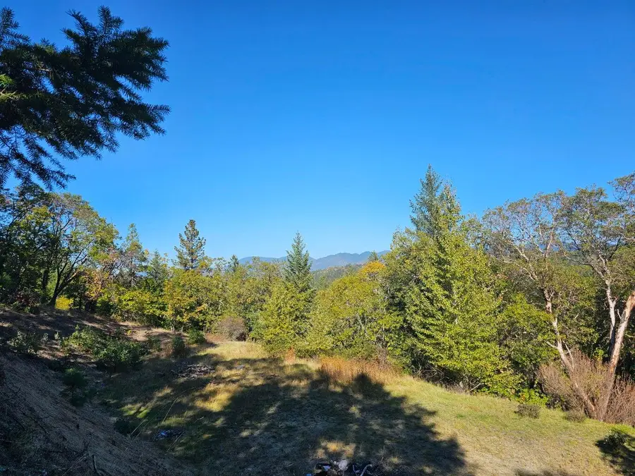 Shadow Mountain Way #Lot 5, Grants Pass, OR 97527 - #3