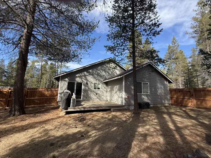 16020 Alpine Drive, La Pine, OR 97739 - #2