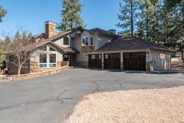 60012 Ridgeview Drive W, Bend, OR 97702