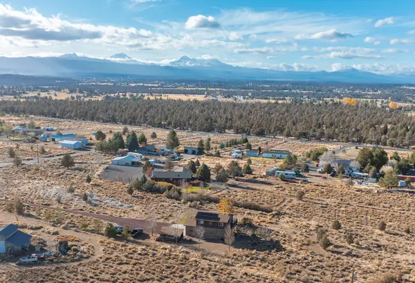 65280 94th Street, Bend, OR 97703