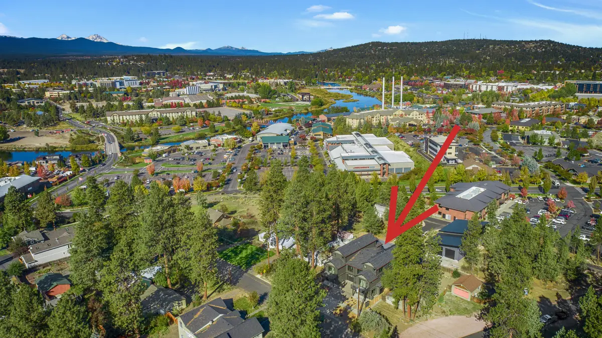 334 SW Roosevelt Avenue #Unit 2, Bend, OR 97702 - #1