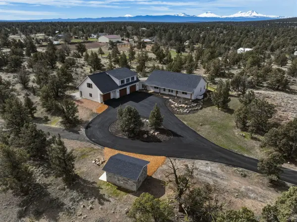 7780 SW Wickiup Avenue, Redmond, OR 97756