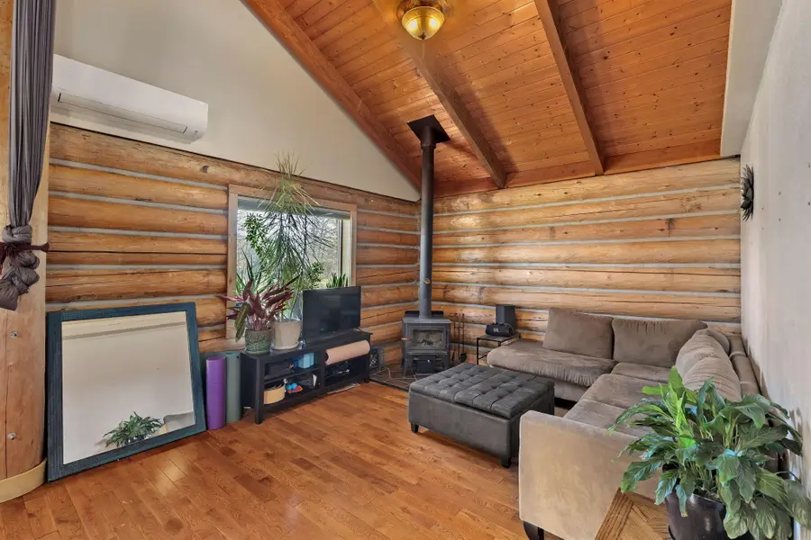 5737 Rockydale Road, Cave Junction, OR 97523 - #3