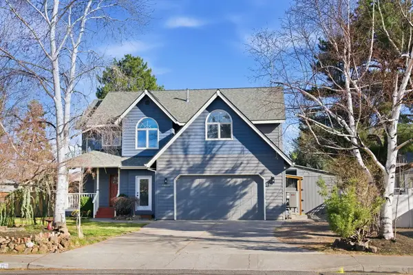 1420 NE Sharkey Terrace, Bend, OR 97701