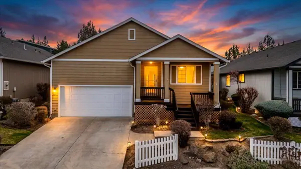 3601 SW 30th Street, Redmond, OR 97756