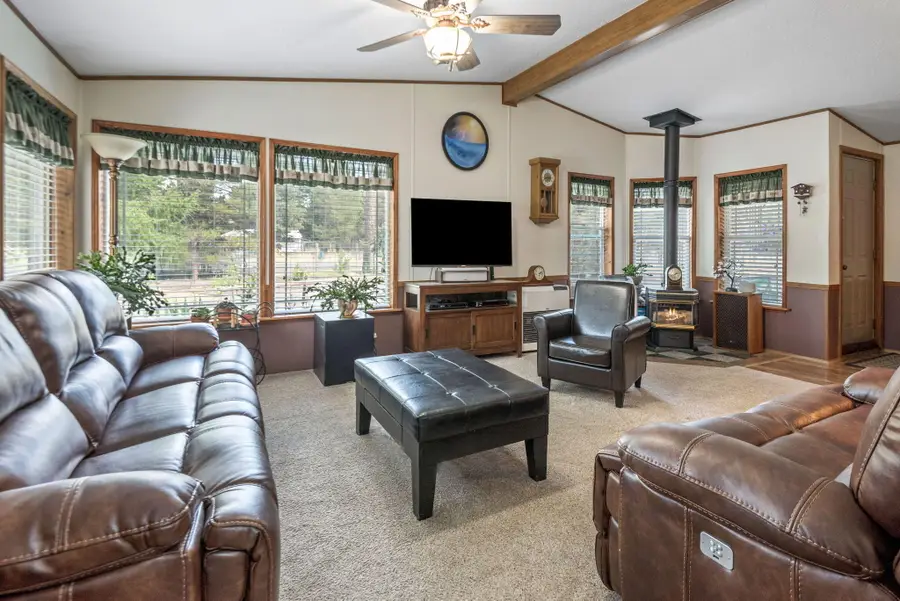 52711 Meadow Lane, La Pine, OR 97739 - #3