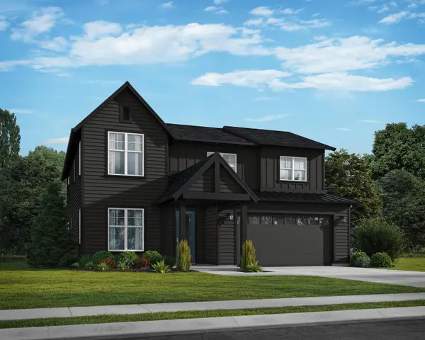 2177 SW 43rd Street #16, Redmond, OR 97756