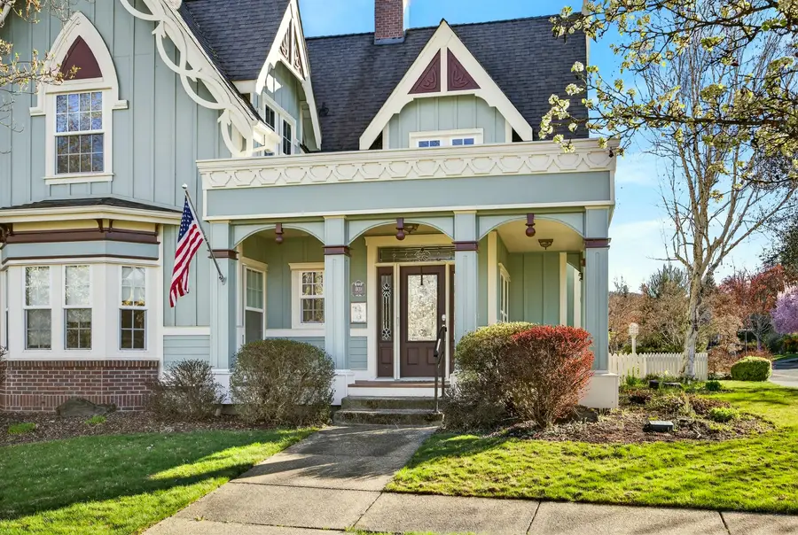 100 Nunan Street, Jacksonville, OR 97530 - #2