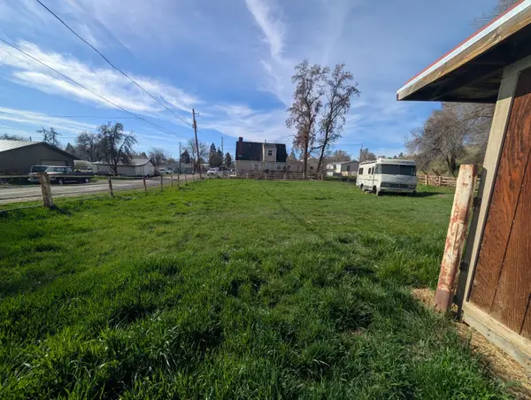 Laurel Street #3, Klamath Falls, OR 97601