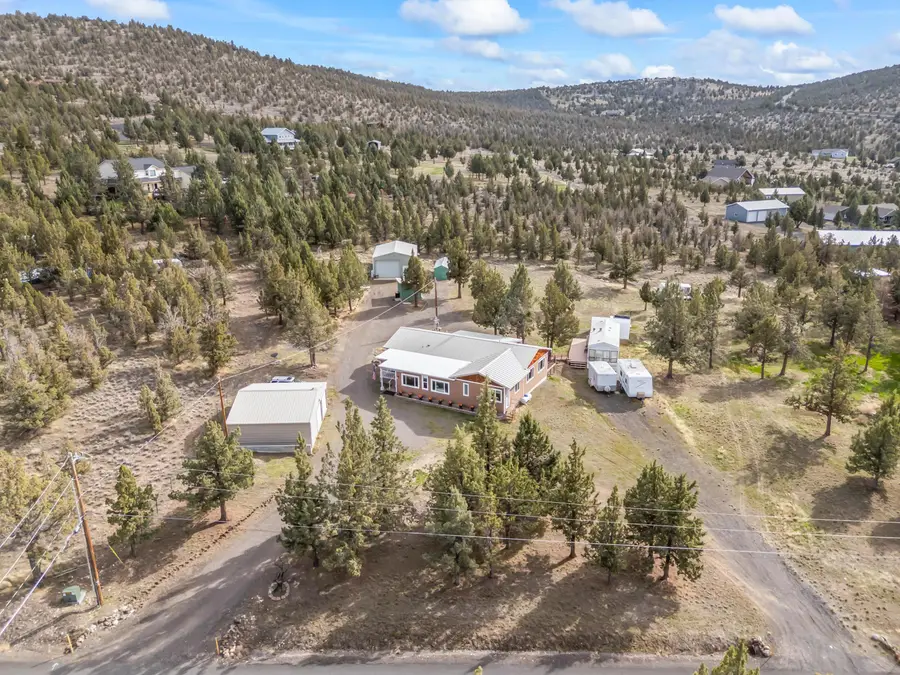 1940 SE Mountain Road, Prineville, OR 97754 - #2