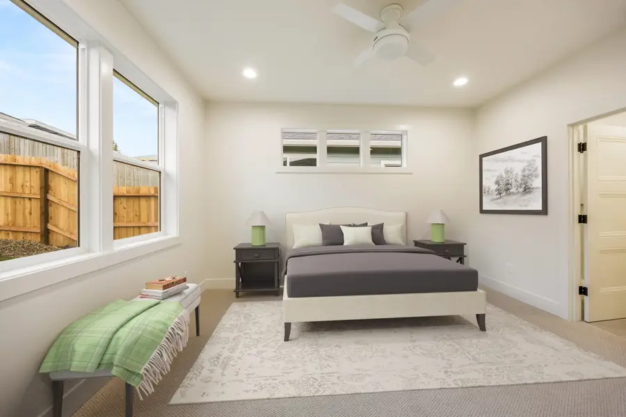 566 Coffee Lane, Ashland, OR 97520 - #3