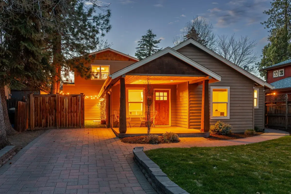 1127 NW Federal Street #1 & 2, Bend, OR 97703 - #1