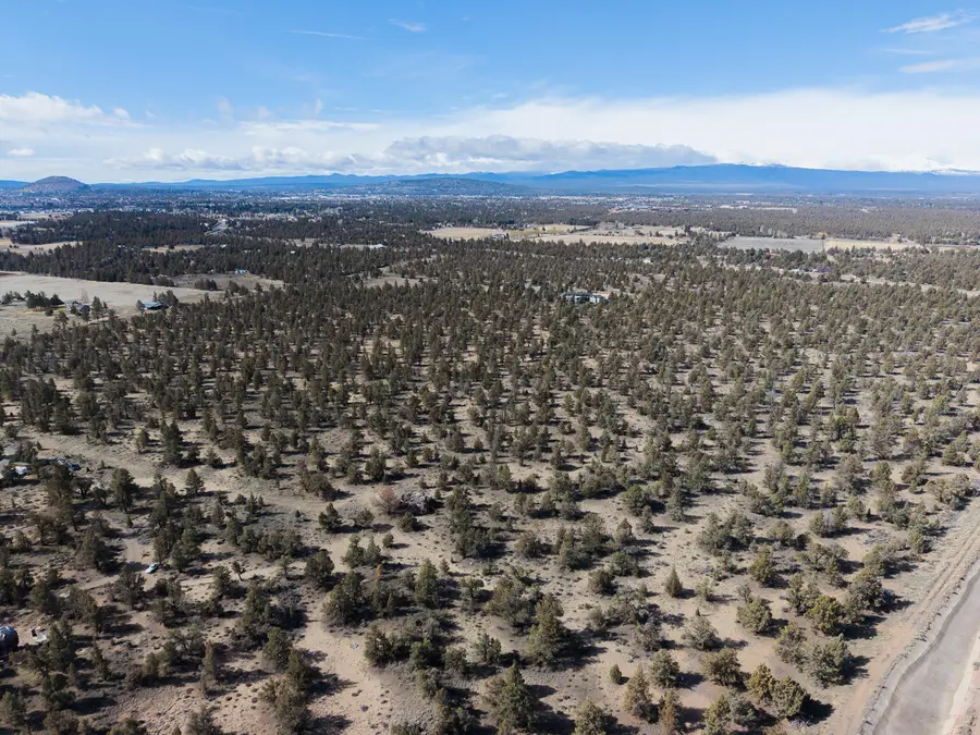 63805 Cricketwood Road, Bend, OR 97701 - #3