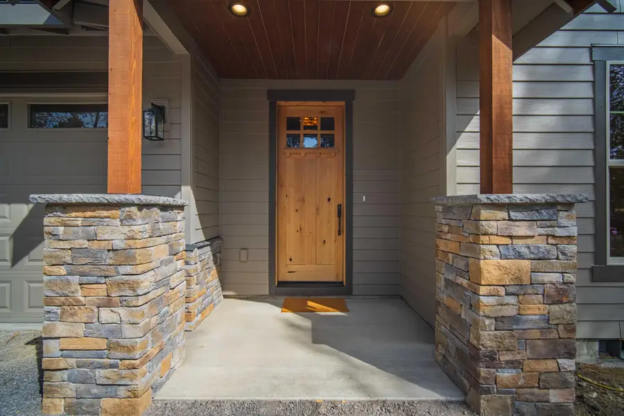 17146 Covina Road, Bend, OR 97707 - #3