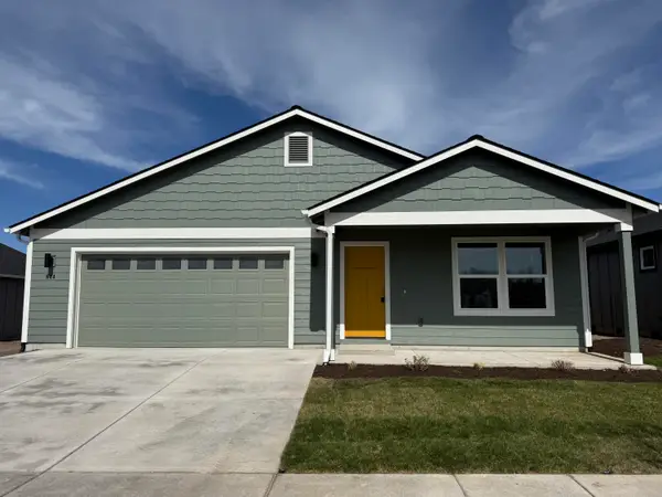 604 NE Mitchell Street #169, Madras, OR 97741