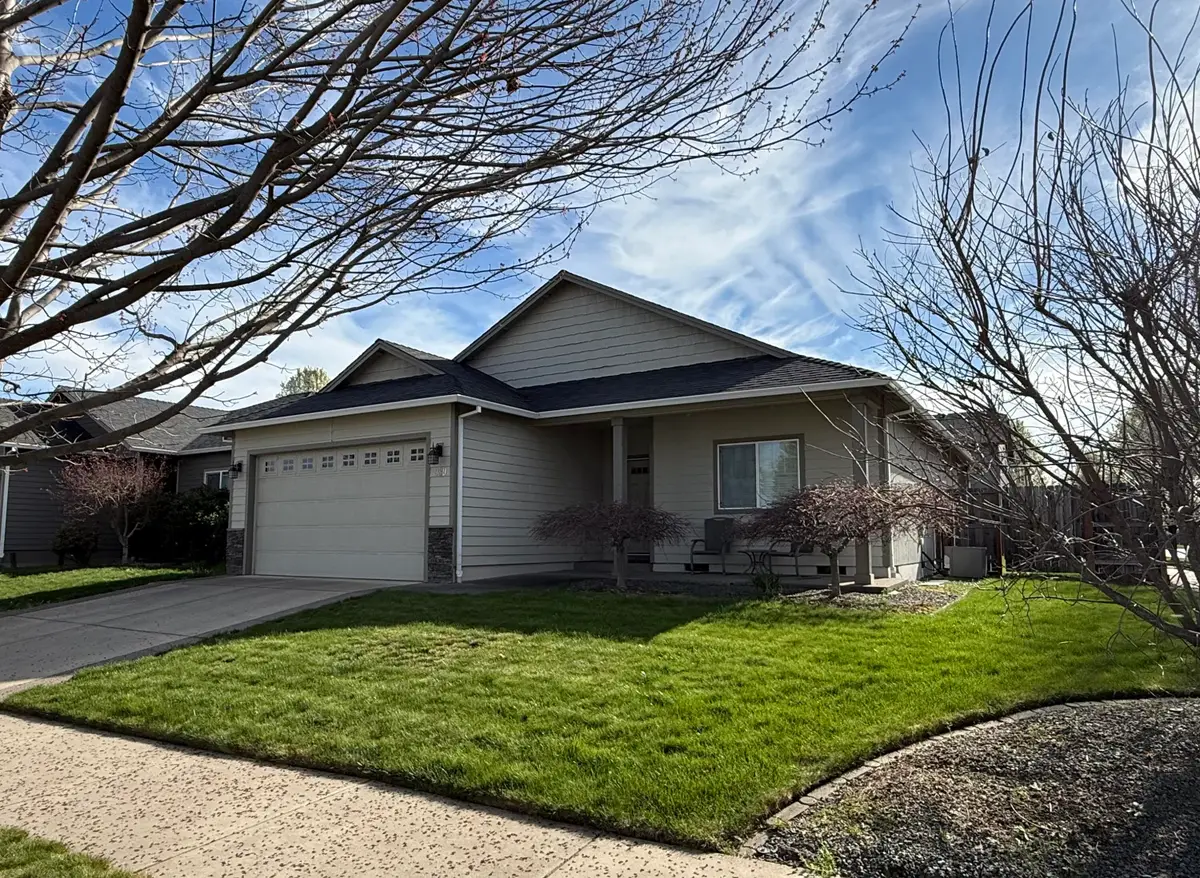 989 Pendleton Drive, Medford, OR 97501 - #1