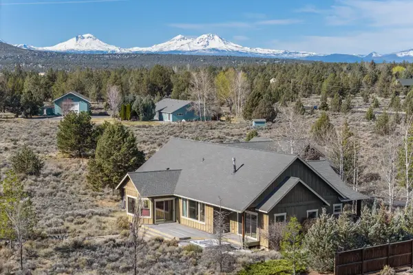 6720 NW Larch Drive, Redmond, OR 97756