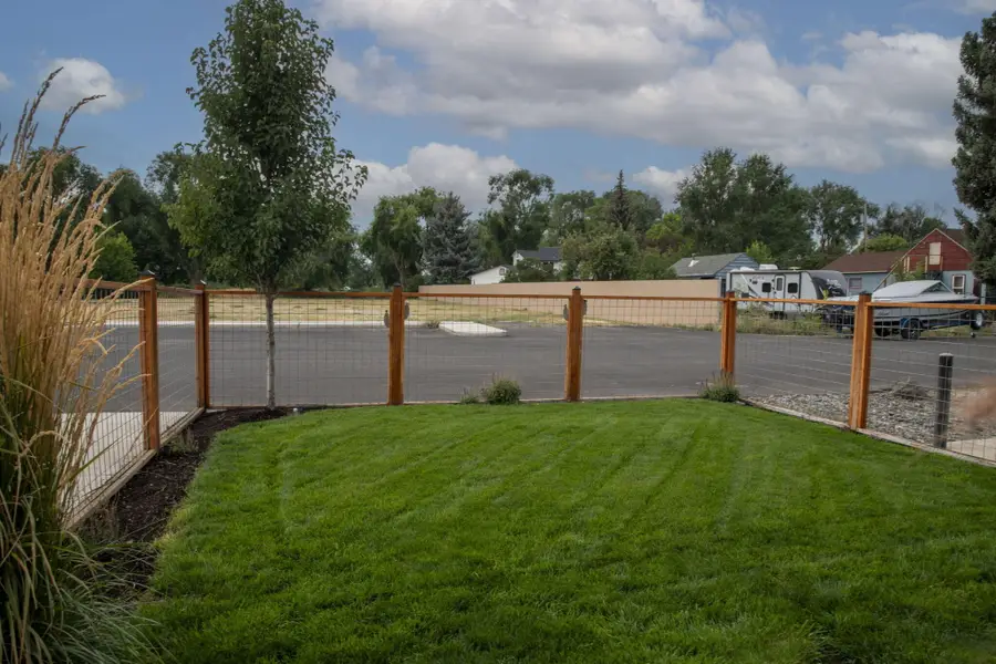 883 NE 6th Street, Prineville, OR 97754 - #3