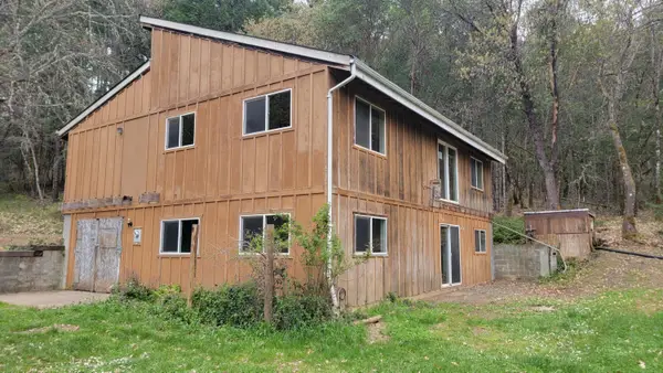 3080 Board Shanty Road, Grants Pass, OR 97527