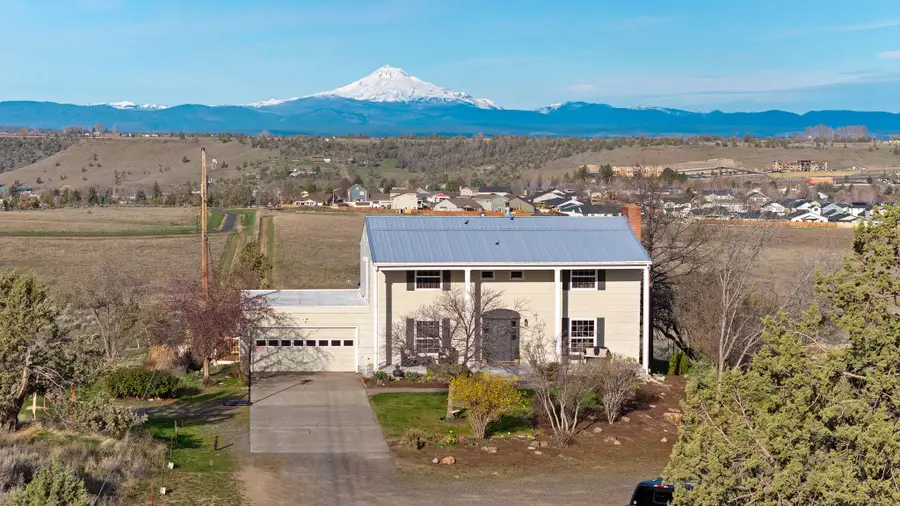 1103 NE Richard Lane, Madras, OR 97741 - #2