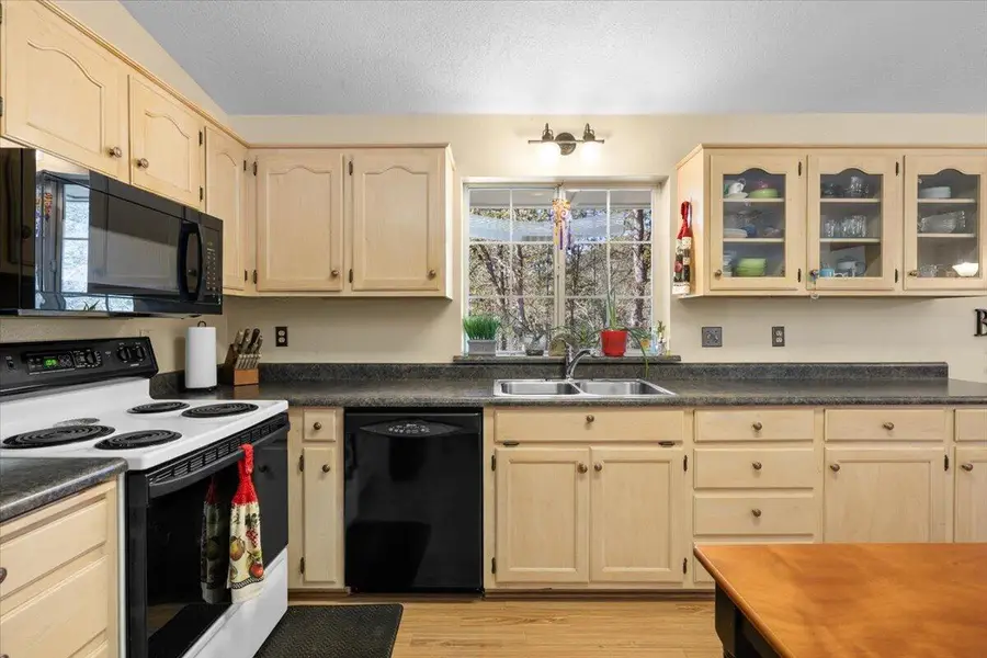 650 Board Shanty Creek Road, Grants Pass, OR 97527 - #2