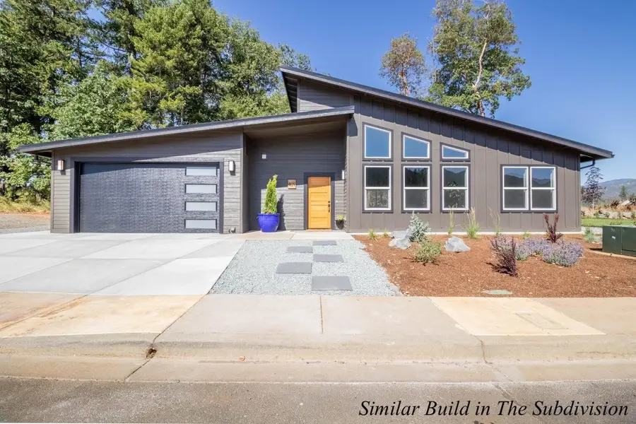 405 Cece Lane, Cave Junction, OR 97523 - #3