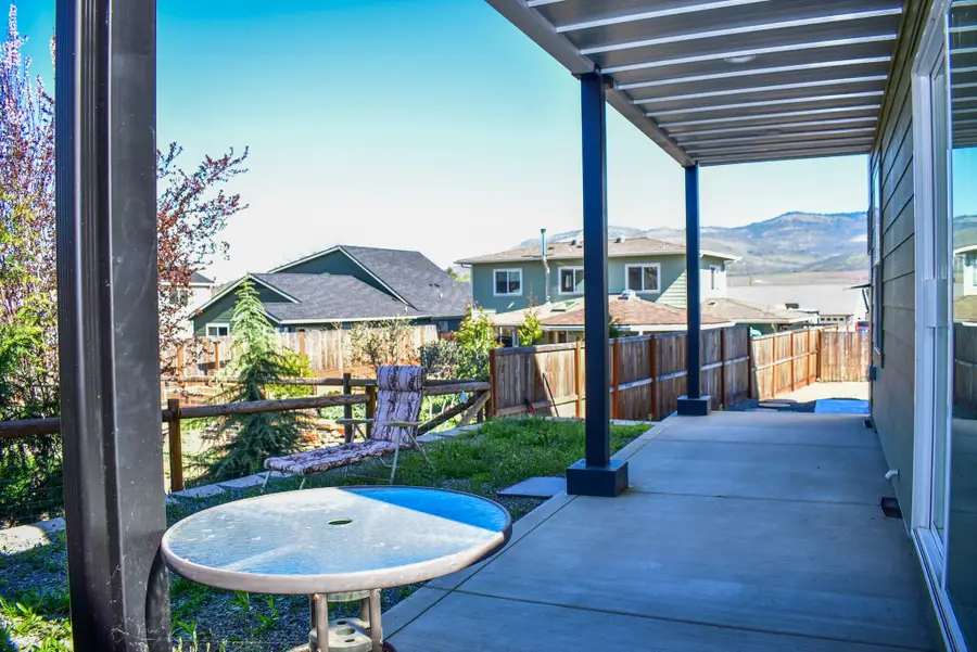 310 E Rapp Road, Talent, OR 97540 - #2