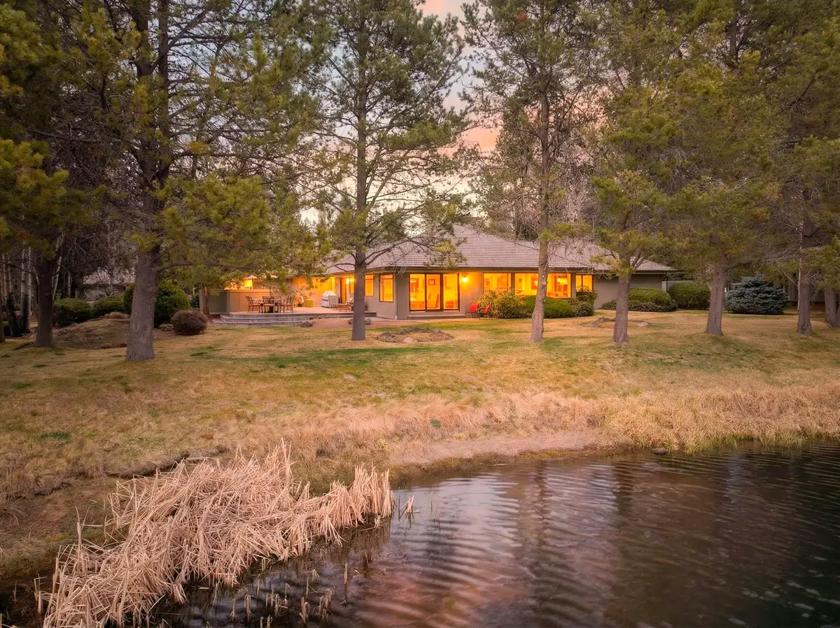 17995 N Course Lane #8, Bend, OR 97707 - #1